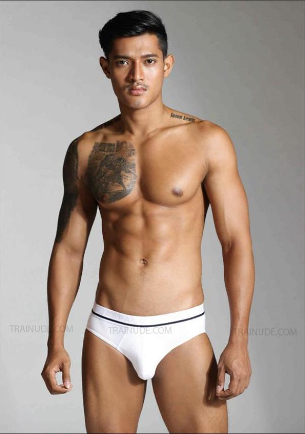 Luxe-06--Htoo-Ant-Lwin--Ebook--Video-